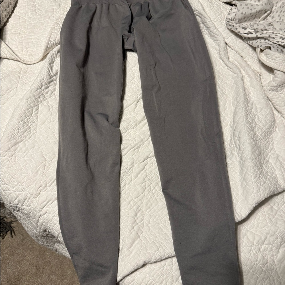 Women’s leggings NVGTN